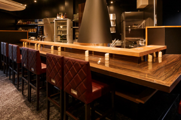 カウンター席（10席）